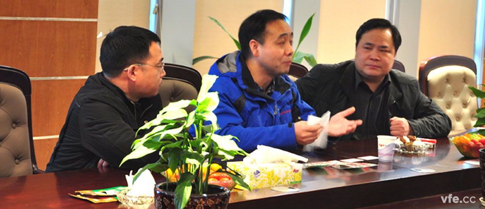 全国电磁计量技术委员会邵海明秘书长在湖南省计量检测钻研院李庆先副院长的陪同下，，，，，，，莅临东升国际官网电气领导工作